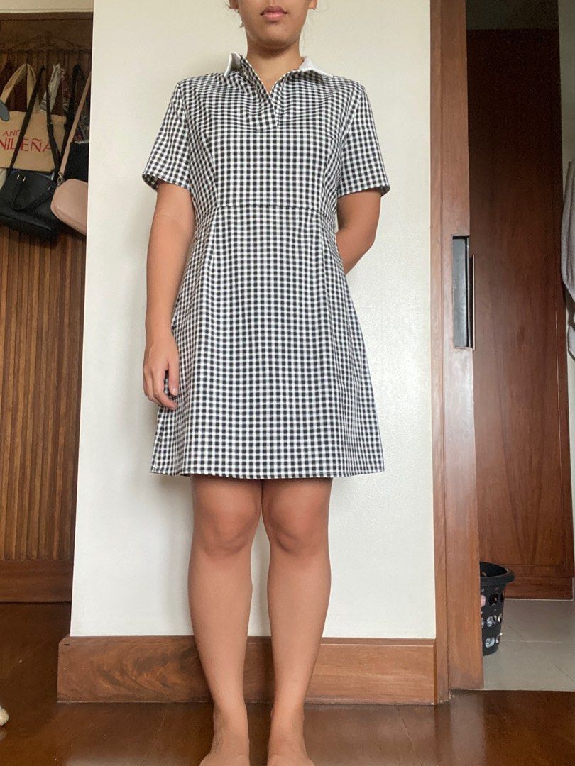 Pomelo Gingham Dress (Category: Dresses) located in Quezon City. Submitted by clothesandclutter (Listing ID 1226383283, Image 2). Description: Sf c/o buyer Loc: Katip QC (near UP Town Center).