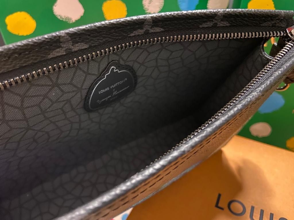Louis Vuitton M81972 LV x YK Gaston Wearable Wallet , Grey, One Size