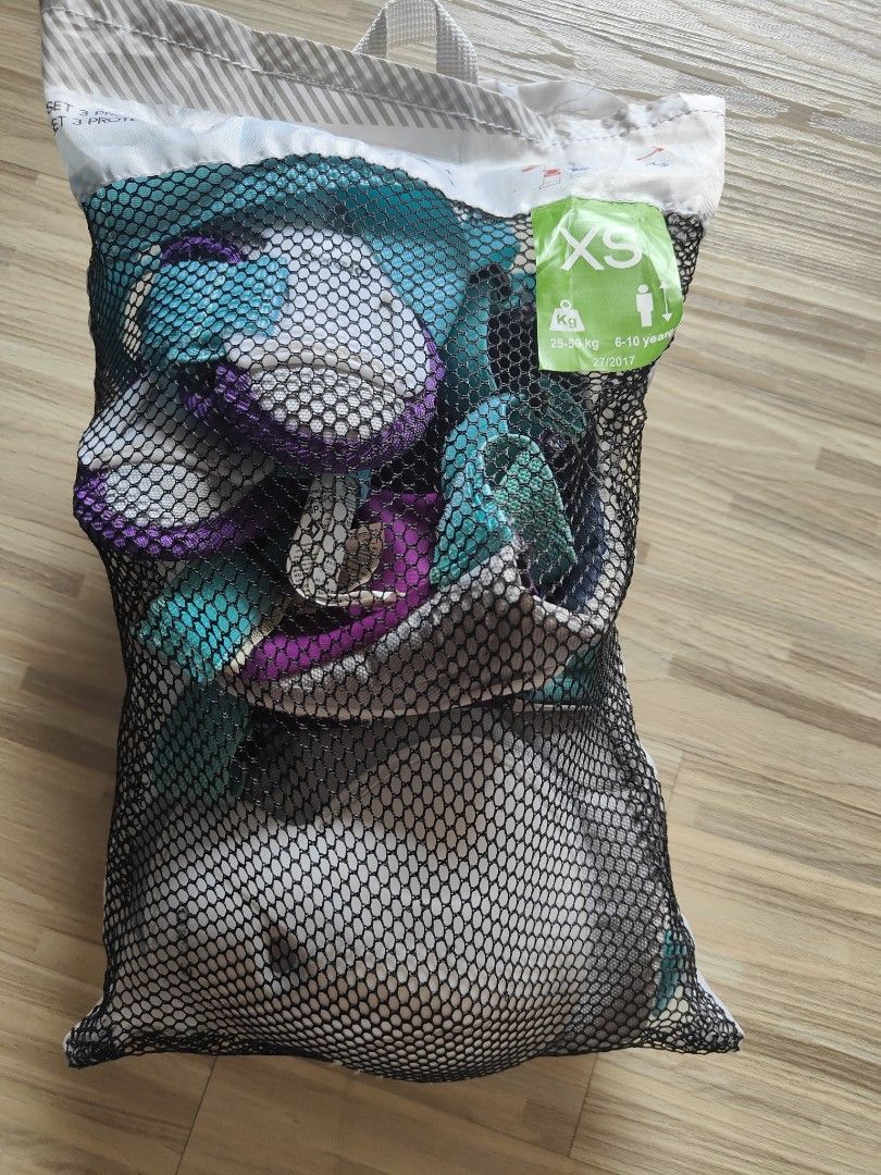 Roller skate protection gear full set, Sports Equipment, Sports & Games