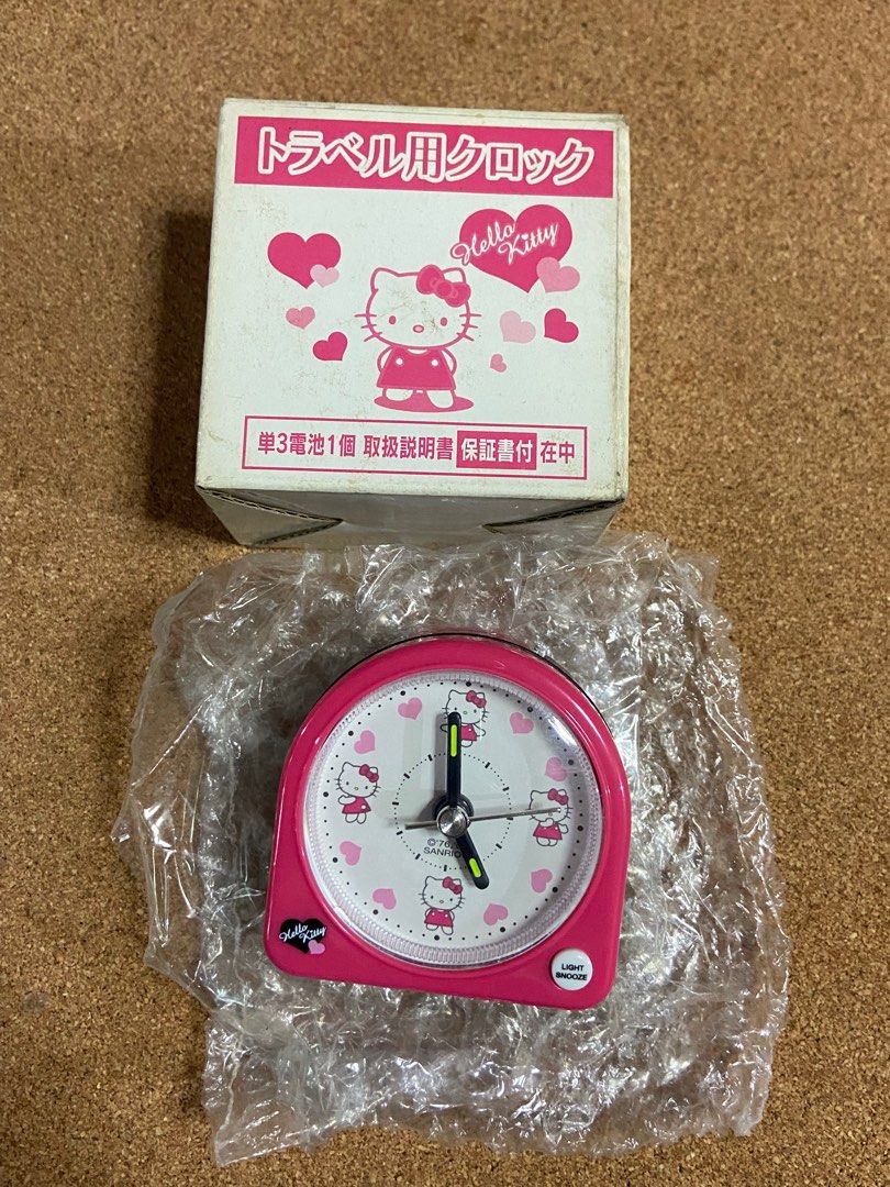 Sanrio Hello Kitty Travel Alarm Clock (Category: Clocks) located in Makati City. Submitted by raket_era.333 (Listing ID 1226325759, Image 1). Description: Sanrio Hello Kitty Travel Alarm Clock ❌no light sa light snooze❌ with battery included alarm working this is mini alarm clock (pwede dalhin ng mga nagtratravel dahil maliit lang) from japan ------------ 👉🏻 swipe left for more detailed pics 👉🏻 no offer means no reservation 👉🏻 Please don’t 