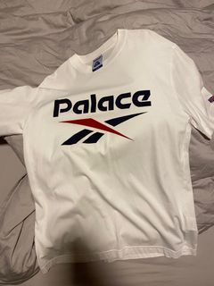 Size M Palace x Reebok Logo Tee