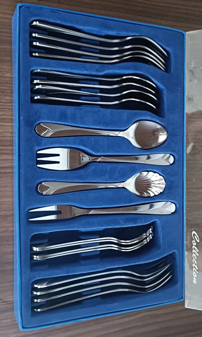 Small and nice cutlery set., Furniture & Home Living, Kitchenware
