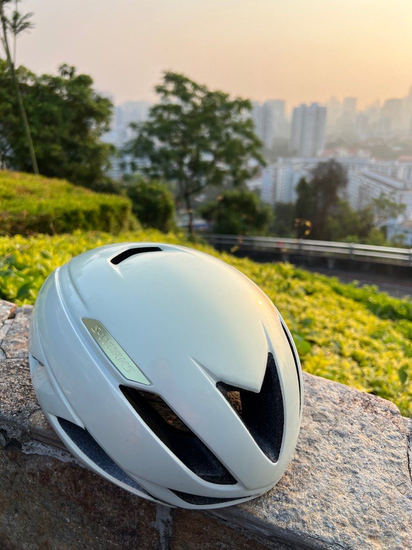 specialized evade 2 sagan