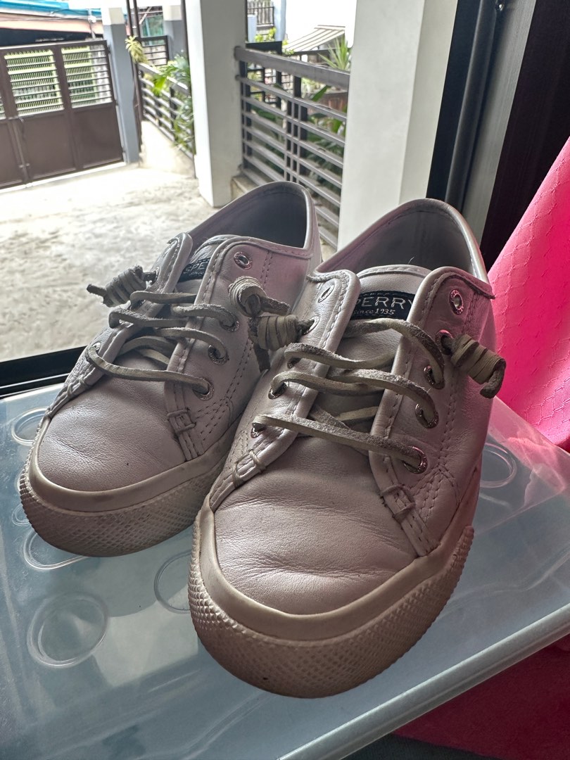 Sperry seacoast sale leather sneaker