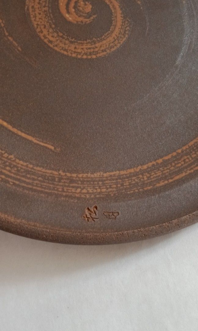Stoneware Server... stoneware cooking ware .... pede po lutuan (Category: Other Kitchenware & Tableware) located in Davao. Submitted by eclectic1925 (Listing ID 1226369658, Image 2). Description: Php620 ...pede lutuan Stoneware server or tray First to pay.