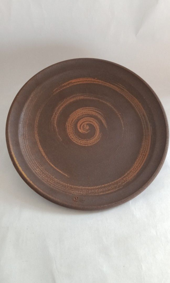Stoneware Server... stoneware cooking ware .... pede po lutuan (Category: Other Kitchenware & Tableware) located in Davao. Submitted by eclectic1925 (Listing ID 1226369658, Image 1). Description: Php620 ...pede lutuan Stoneware server or tray First to pay.