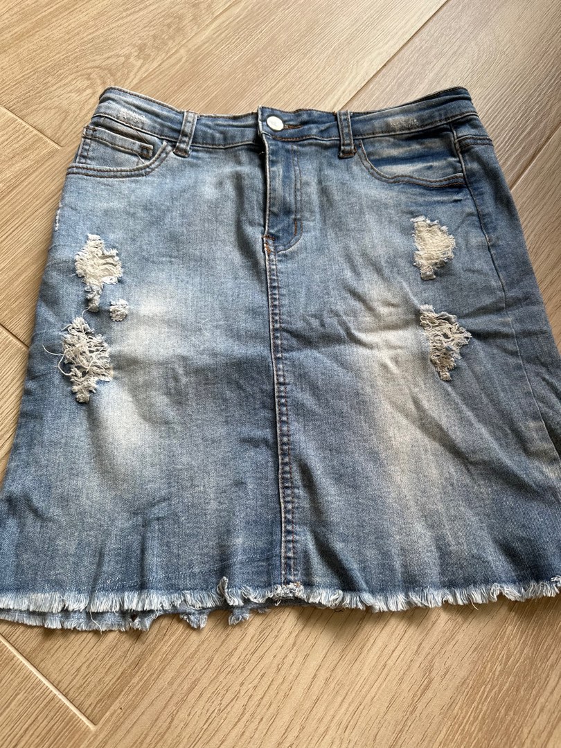 TEMT Y2K miss valley girl ripped denim skirt Women s Fashion Bottoms Skirts on Carousell