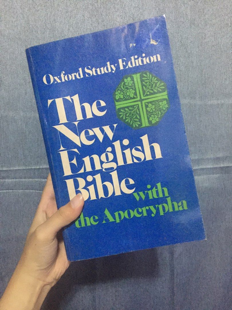 The New English BiBle on Carousell