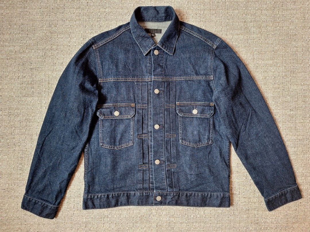 Uniqlo type 2 denim jacket / authentic, Men's Fashion, Coats, Jackets