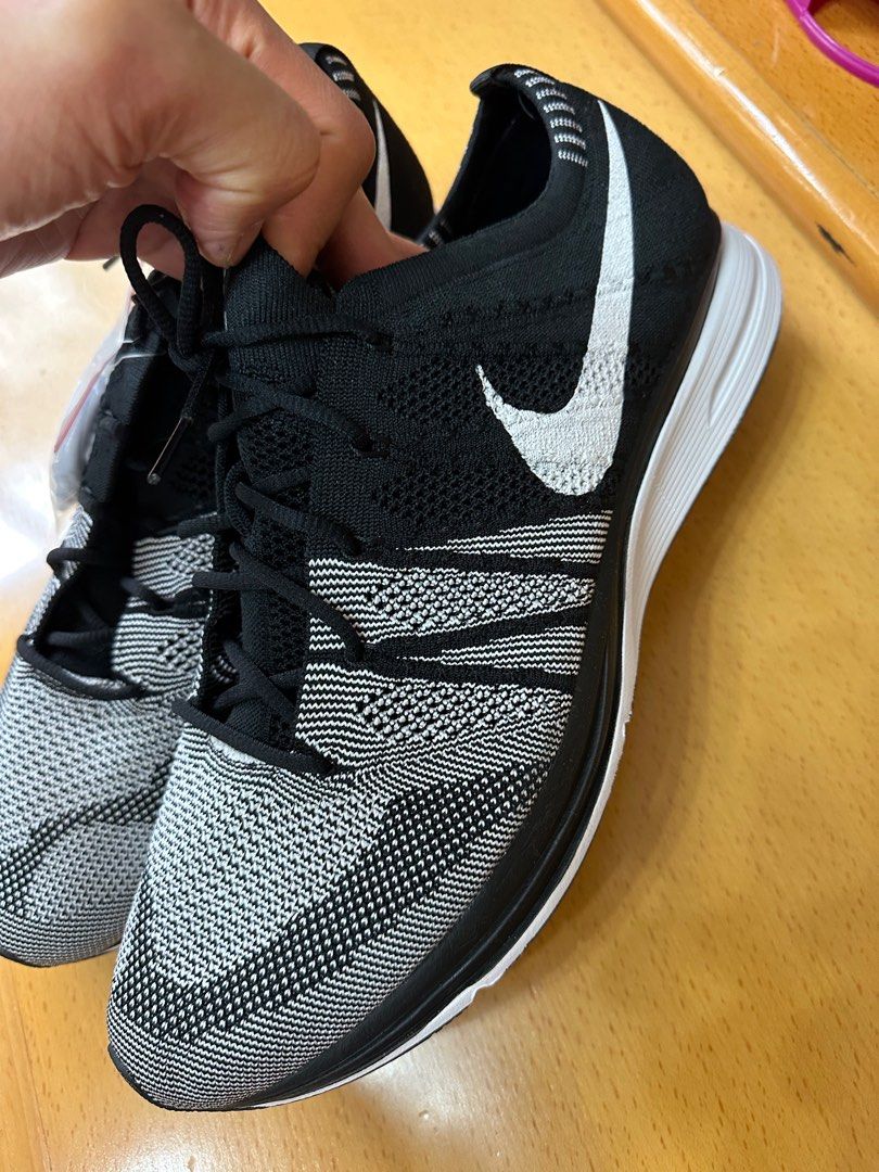 Nike flyknit trainer oreo價錢 top