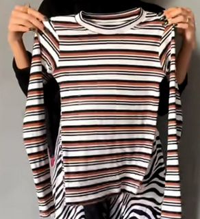 (Kategori: ) berada di . Dikirim oleh rinuscl0set (ID iklan 1226461826, Gambar 1). Deskripsi: .