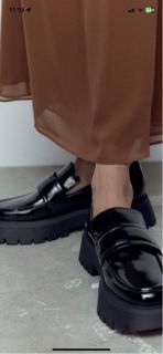 (Category: ) located in . Submitted by wardrobeforher (Listing ID 1226338847, Image 1). Description: .