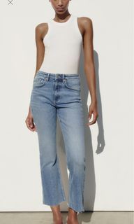 Zara Women’s Flared Jeans Cropped
