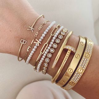 (Category: ) located in . Submitted by jadeite.golds.diamonds (Listing ID 1226609137, Image 1). Description: .