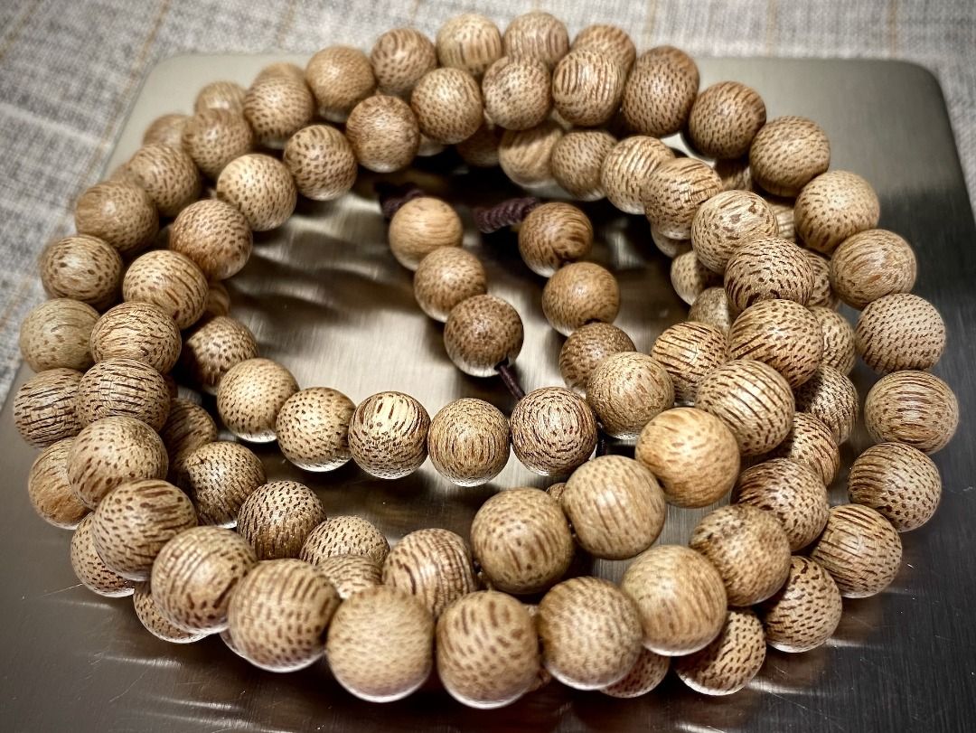 108 Beads Vietnam Agarwood Mala 7mm. Hobbies Toys Memorabilia