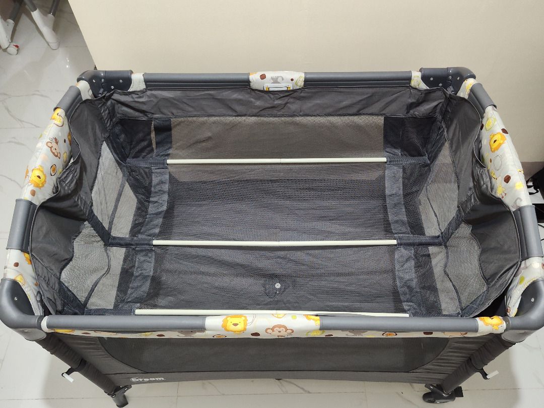 2nd Hand Crib, Babies & Kids, Baby Nursery & Kids Furniture, Cots