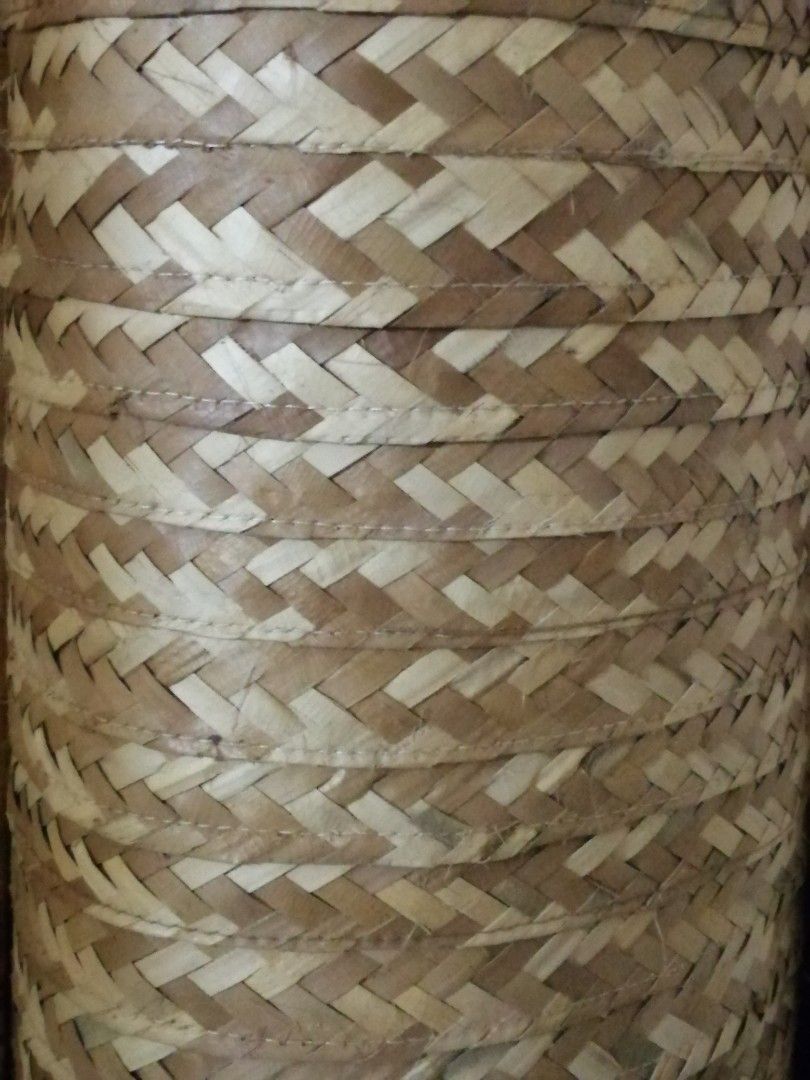 [G2B Sale] 6x8ft Sabatan Rectangular Woven Native Grass Rug (Category: Carpets, Mats & Flooring) located in Manila. Submitted by michifinds (Listing ID 1226598865, Image 1). Description: Used for 6+ months in bedroom with very minimal foot traffic. With minimal signs of wear(some fraying fibers as indicated in last photo). Will be shipped folded and rolled as it is too long and floppy otherwise(it was also delivered to me the same way when first 