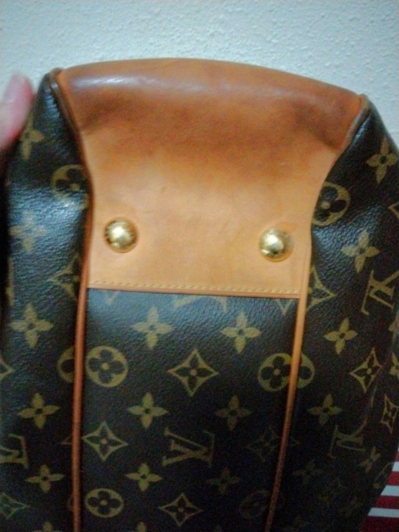Authentic Louis Vuitton Bowtie MM, Luxury, Bags & Wallets on Carousell