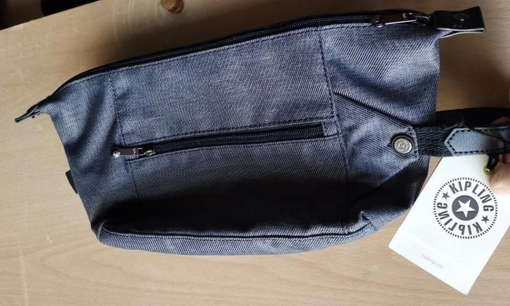 Kipling Aiden Toiletry Bag Carousell
