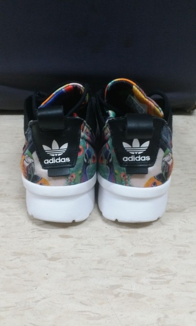 Adidas CG4094 US5.5 Carousell