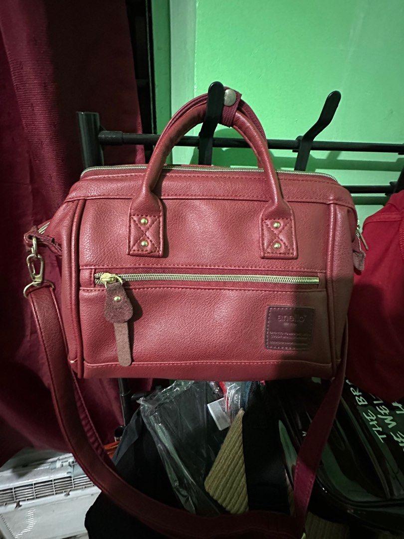 Anello Bag in Red (Japan bought), Women's Fashion, Bags & Wallets,  Cross-body Bags on Carousell
