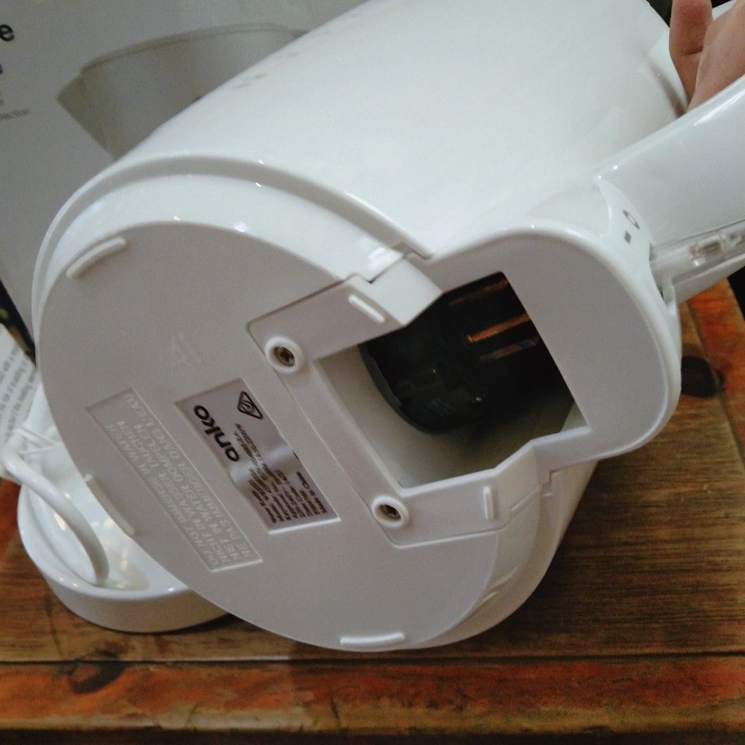 Anko 1.7 Litre Kettle 220V on Carousell