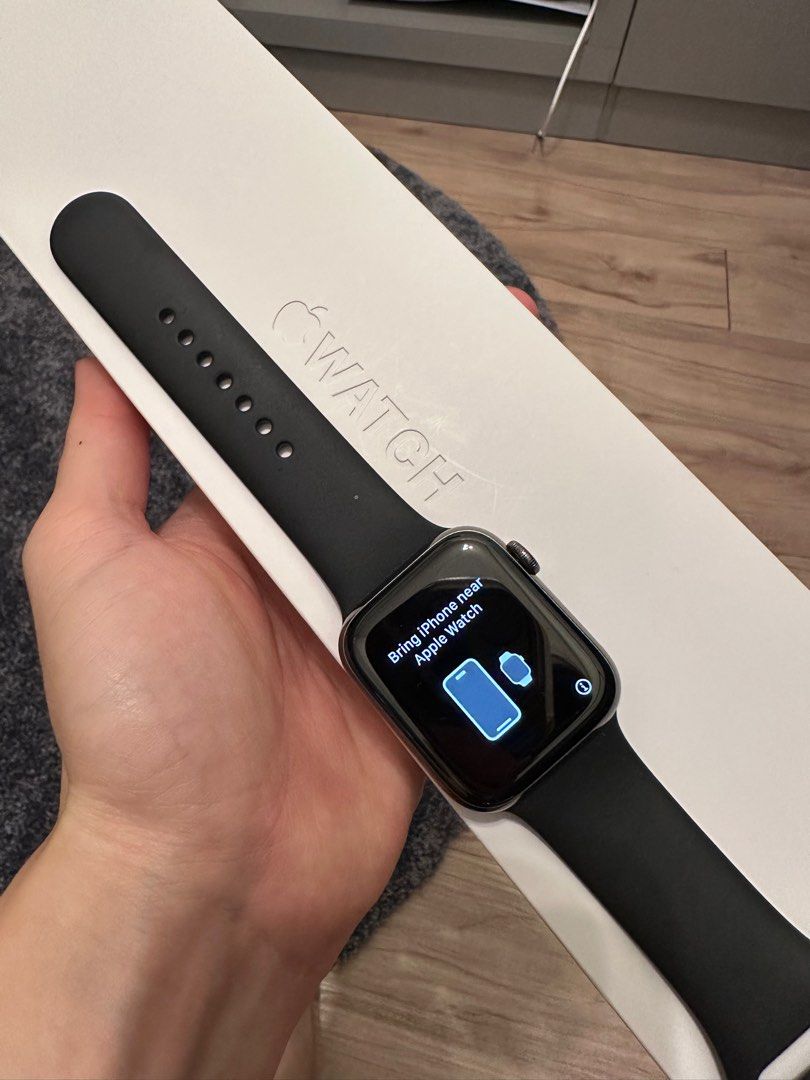 Apple watch sale series 2 gumtree
