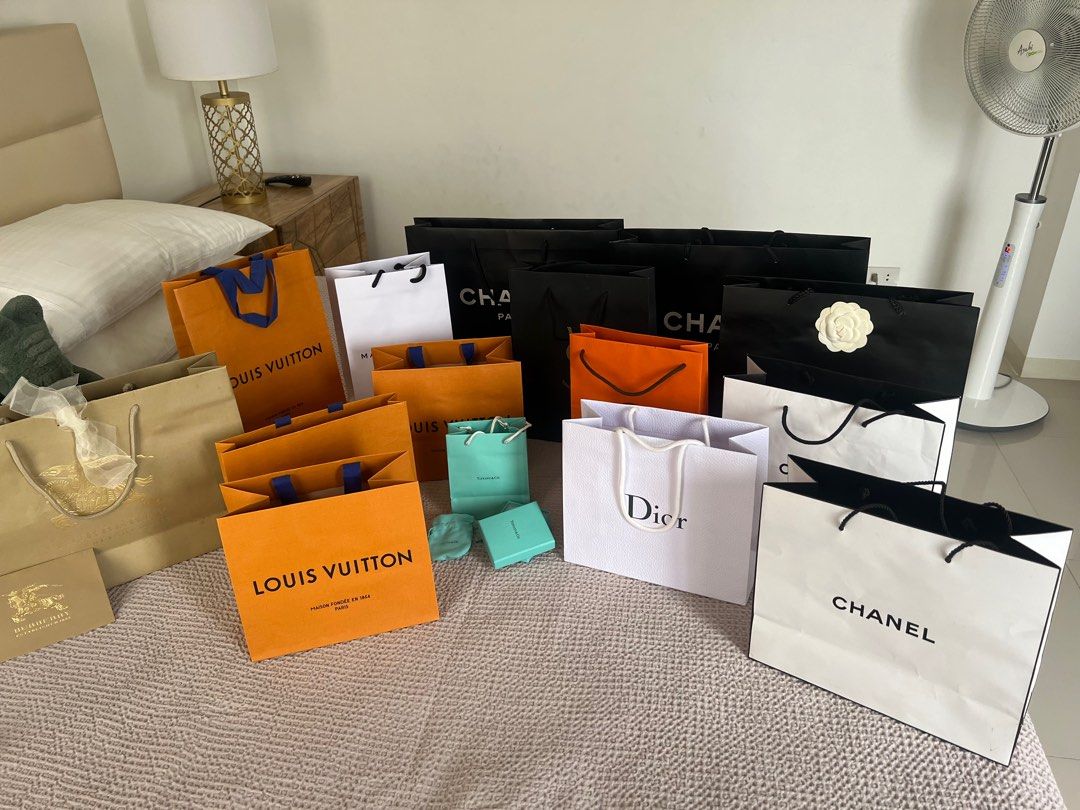 Paper bags (Category: Luxury Bags & Wallets) located in Pasig City. Submitted by lai08. (Listing ID 1226567772, Image 1). Description: Hi all! Im selling my paper bags collected during shopping😅 Won’t bringing them back abroad so maybe you guys might need it :) All 100% genuine Chanel with ribbons Hermes with ribbon Dior YSL Burberry LV tiffany Marc Jacobs Big once for only 800 Small 500 Thanks!.
