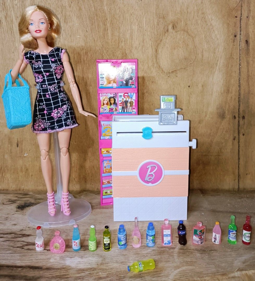 Barbie Supermarket Grocery Store Playset cash register scanner with 15