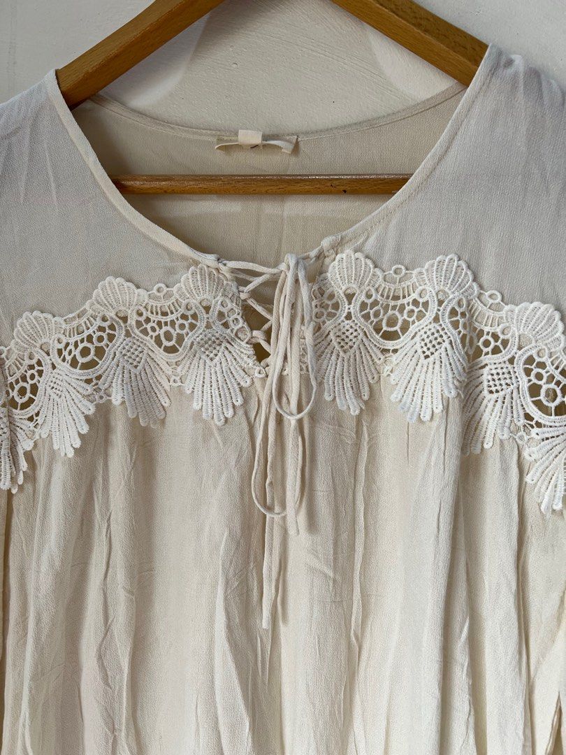 Boho Style Top Women S Fashion Tops Blouses On Carousell Boho Style Top Women S Fashion Tops Blouses On Carousell