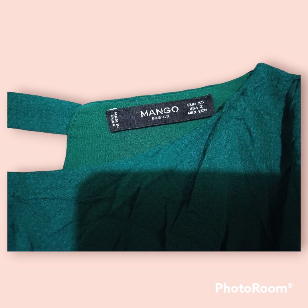 Branded Blue green dress (Category: Dresses) located in Makati City. Submitted by kitton1009 (Listing ID 1226515302, Image 3). Description: Moving out and decluttering Blue green mini dress.