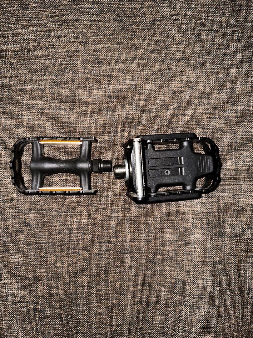 Brompton original pedals (black edition), Sports Equipment, Bicycles & Parts, Parts