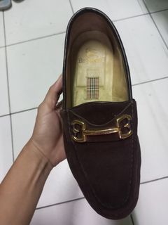 SALE @800 BURBERRY SUEDE LOAFERS
