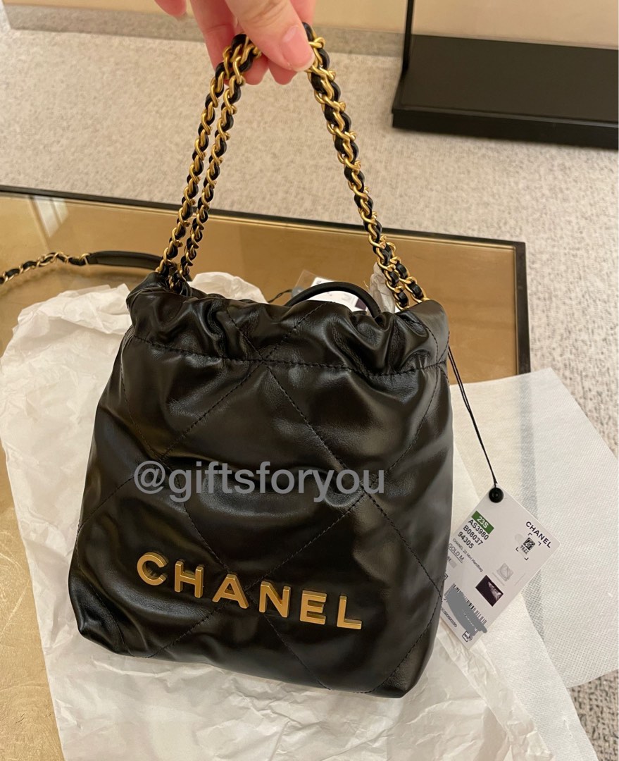 Chanel 22 Mini Black GHW, Luxury, Bags & Wallets on Carousell