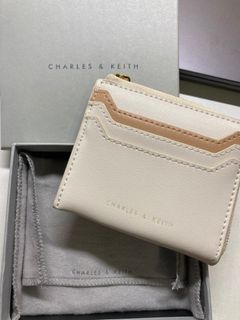 （分類：）位於 。 由 hhayyyyy 提交（商品編號 1226667197，圖片 1）。簡介： 。