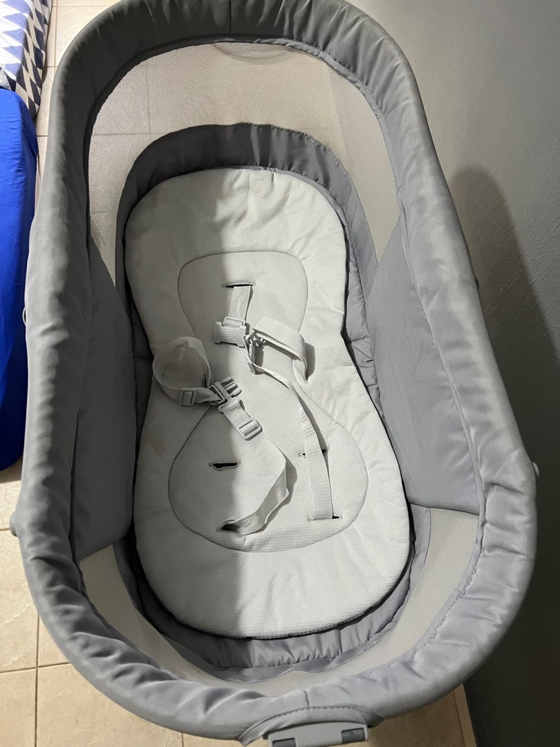 Chicco Baby Hug 4in1 Air Crib, Babies & Kids, Baby Nursery & Kids ...