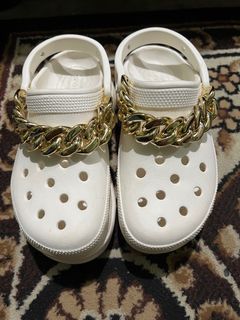 Crocs clog chain