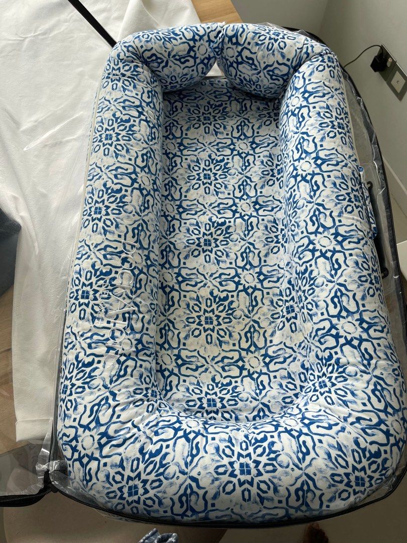 Dock A Tot with extra cover, Babies & Kids, Baby Nursery & Kids