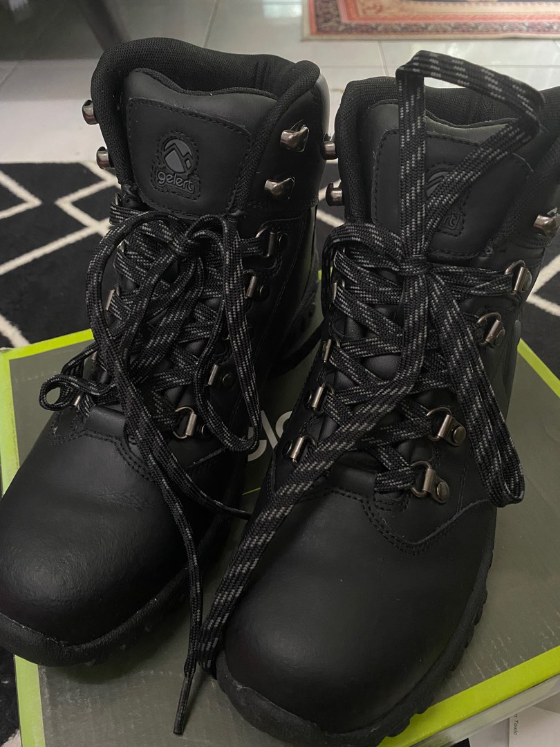 gelert leather boot black Men s Fashion Footwear Boots on Carousell