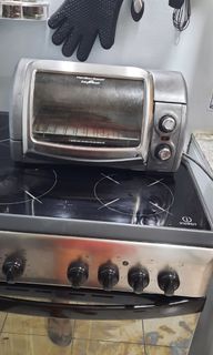 Toaster oven (Hamilton Beach)