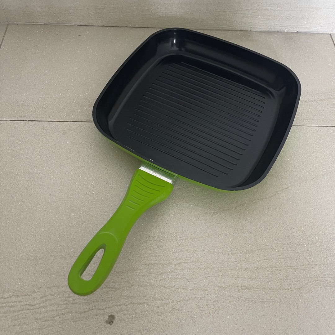 Induction griddle pan, Furniture & Home Living, Kitchenware & Tableware