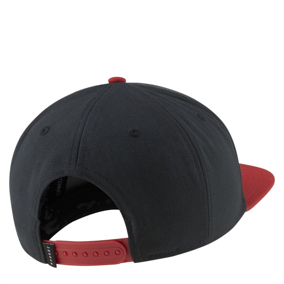 Topi nike store jordan