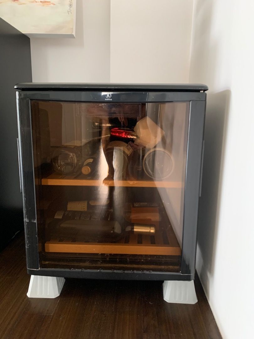 KADEKA Wine Chiller 1012 bottles, TV & Home Appliances, Kitchen