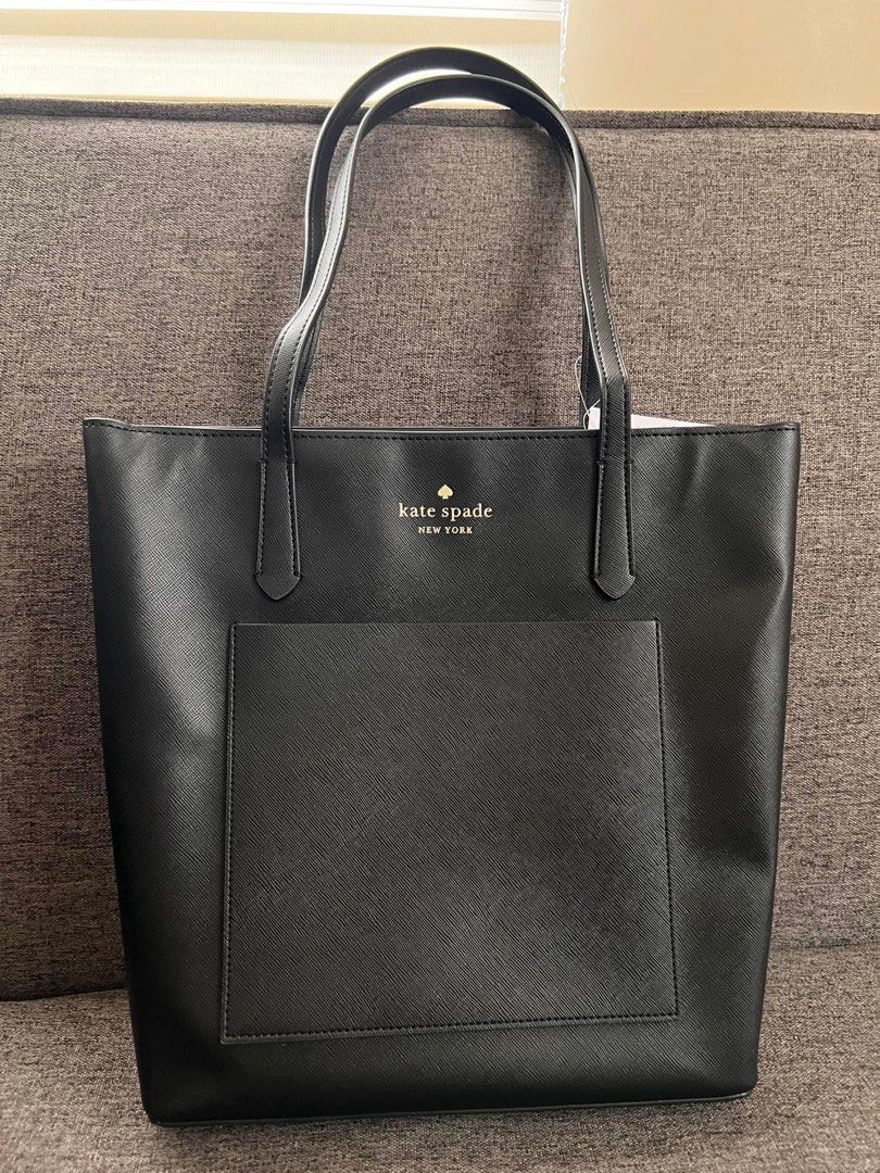 Kate Spade Daily Tote Saffiano PVC Tote Black, Luxury, Bags & Wallets on  Carousell