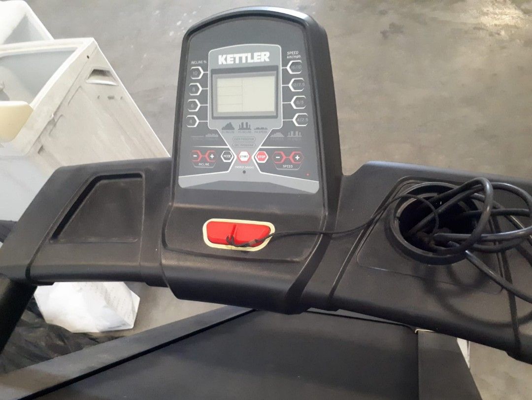 KETTLER PACER TREADMILL 1.6 HP MOTORIZED, Elektronik, Lainnya di Carousell