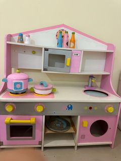 (Category: ) located in . Submitted by ordinarysm (Listing ID 1226518293, Image 1). Description: .