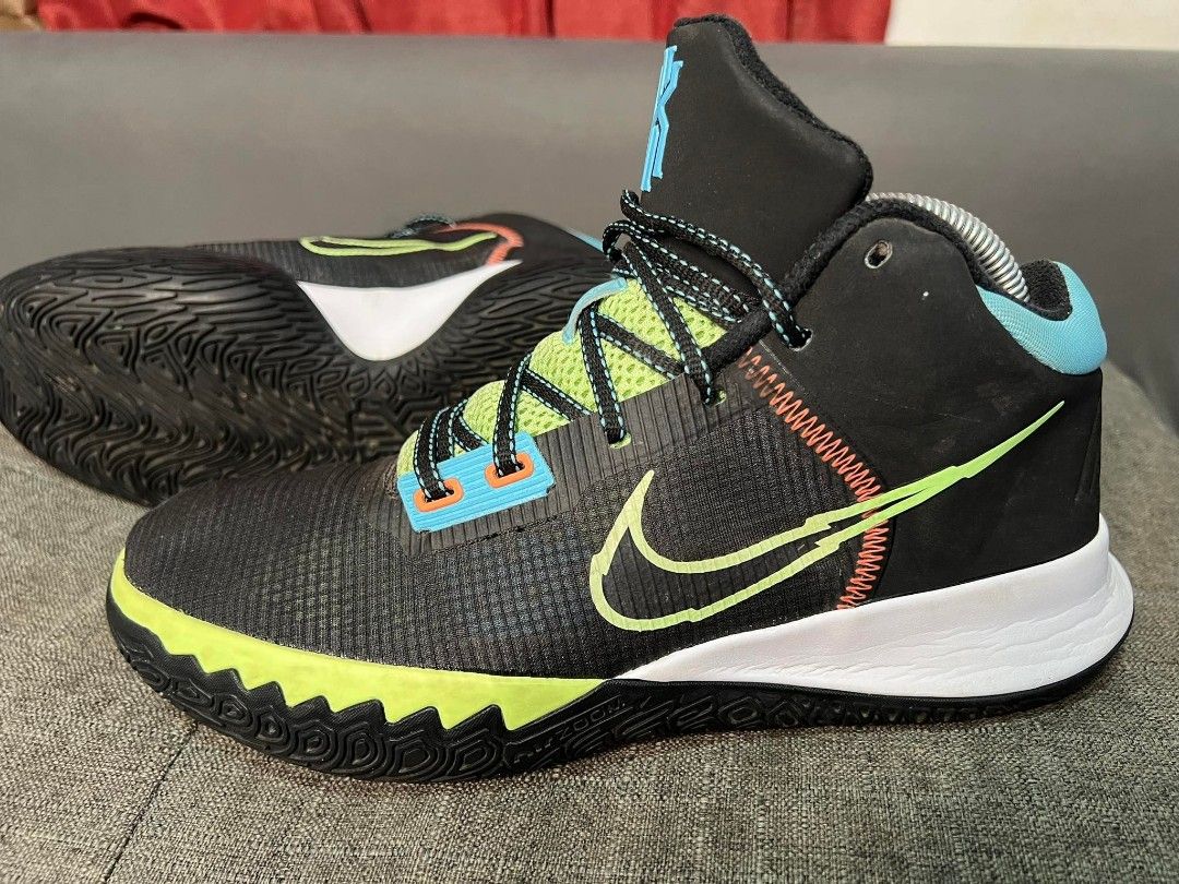 kyrie size 14