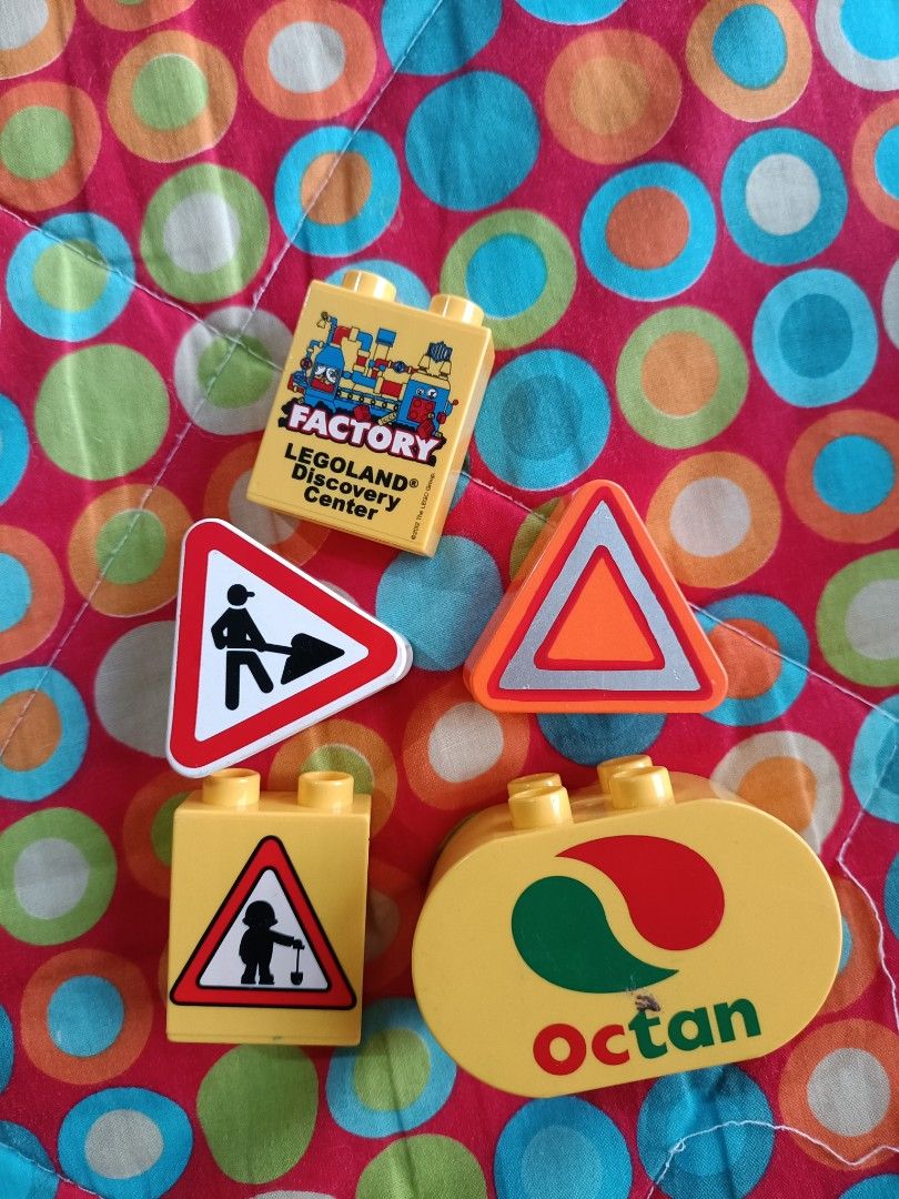 Lego duplo signage set, Hobbies & Toys, Toys & Games on Carousell