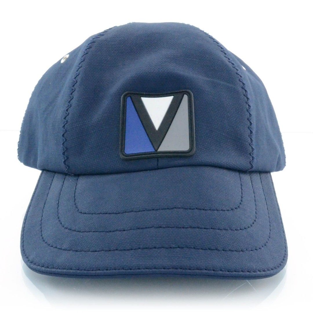 Louis Vuitton 2019 Pre-owned Gradient Baseball Cap - Purple