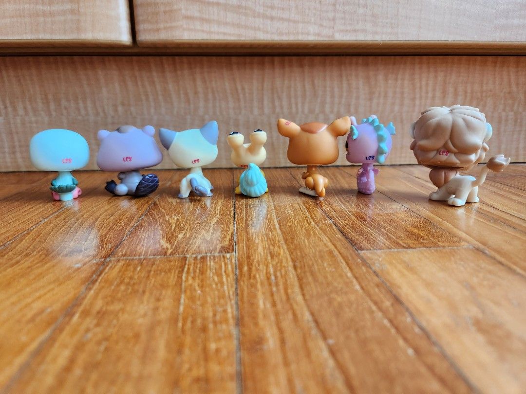 Lps around store the world set